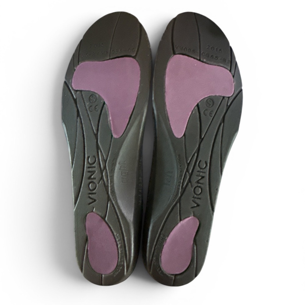 Vionic Suede Ballet Flats Size 8 - Picture 6 of 7